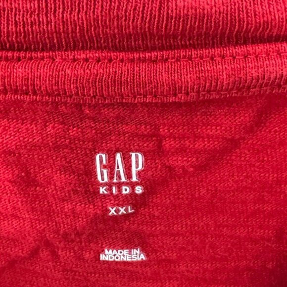 GAP Boys Pocket T-Shirt - Picture 4 of 8